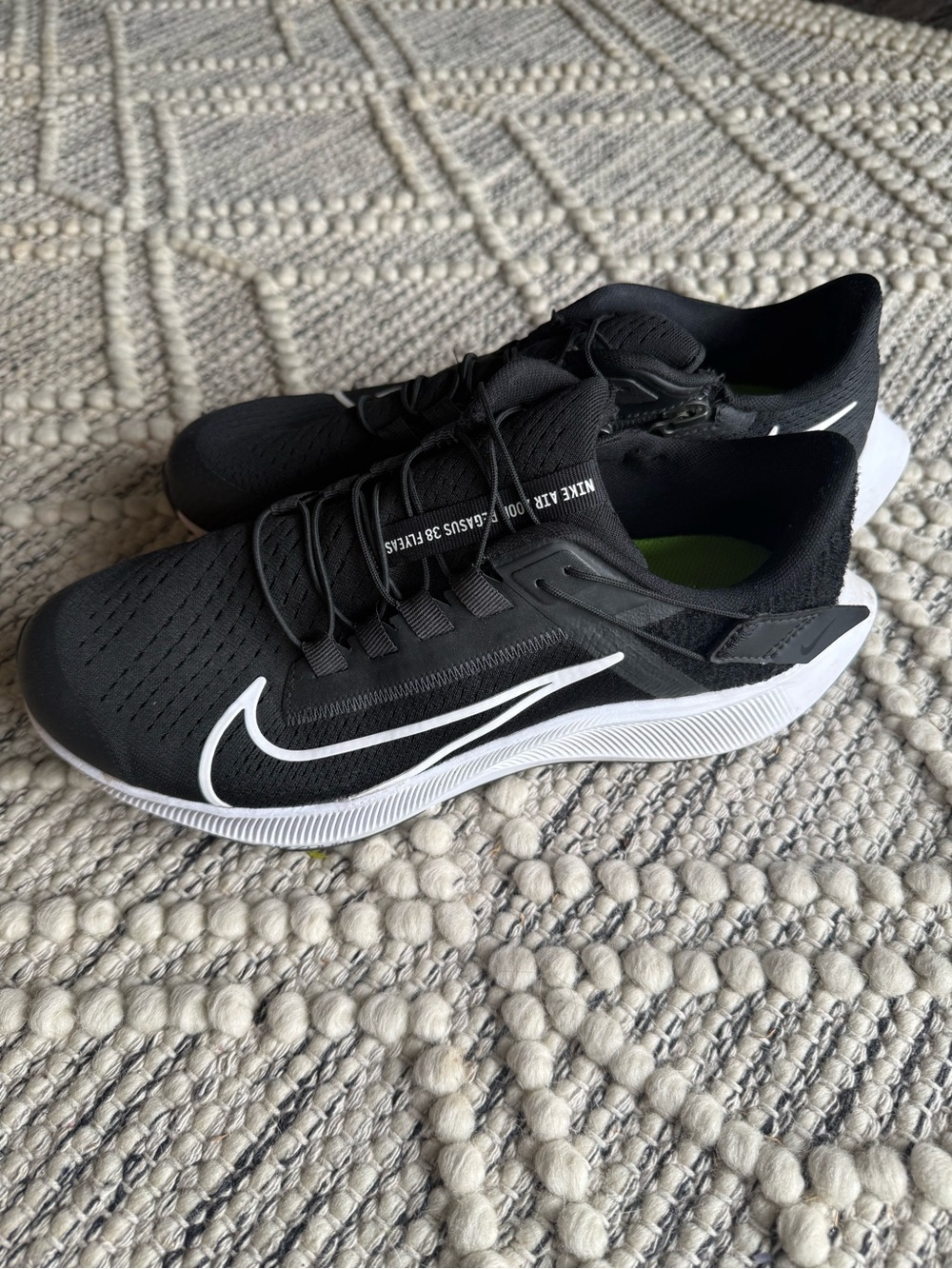Nike Women’s Zoom Pegasus 38 Running Sneakers